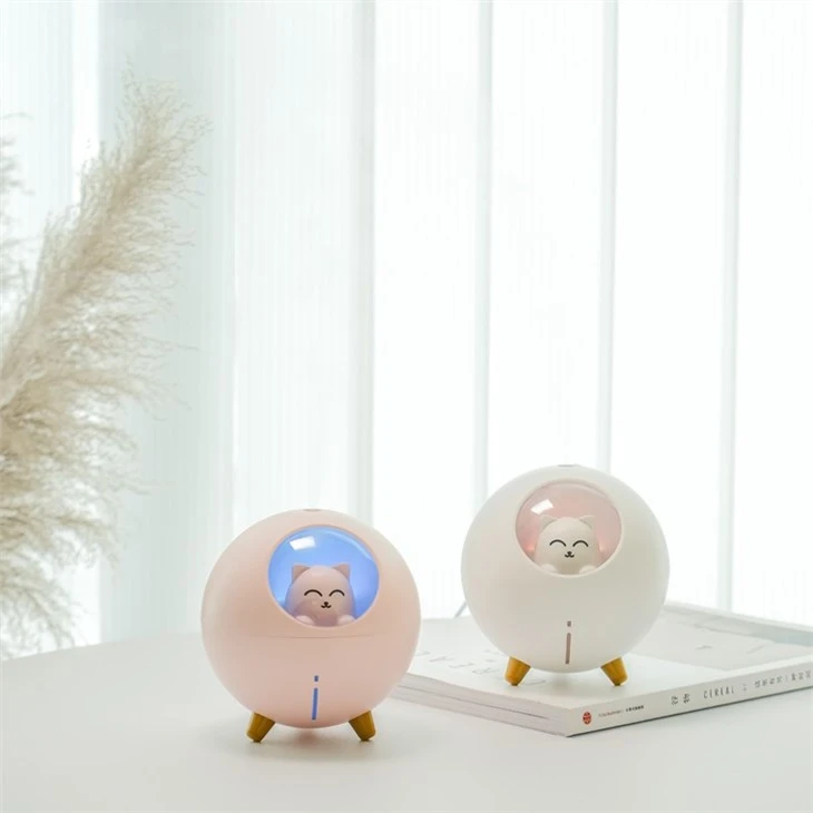 Humidifier with lights